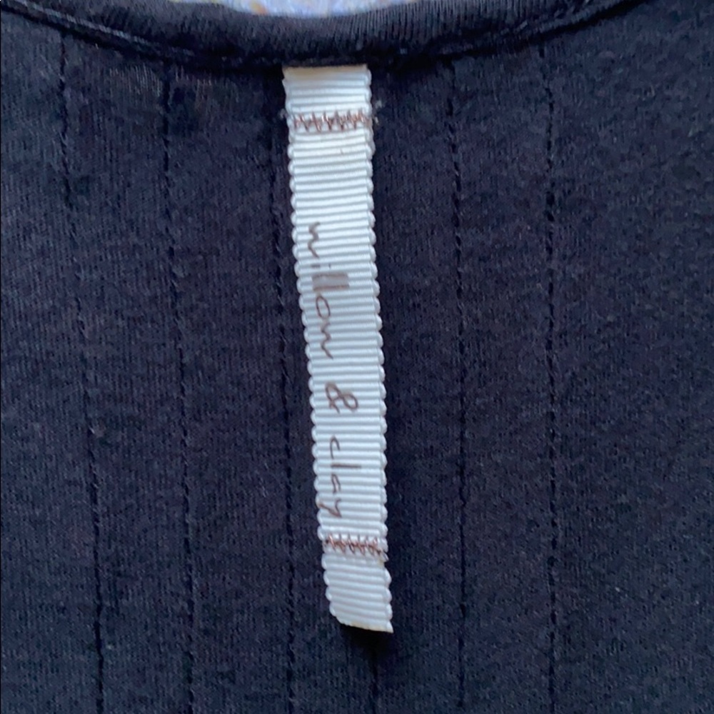 Willow & Clay Ruffled Tank - Picture 6 of 8